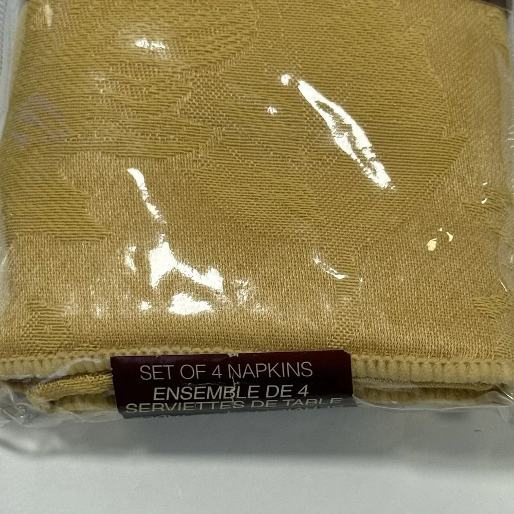 Autumn Harvest Gold See Of 4 Napkins 17x17